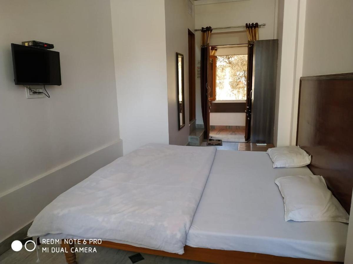 Boby Home Stay "Boby Mansion" Jaipur Buitenkant foto